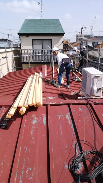 八尾市T様邸の屋根改修工事施工前1